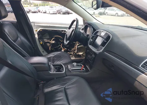 2015 Chrysler 300 Limited from USA, damaged, VIN 2C3CCAAG8FH815559